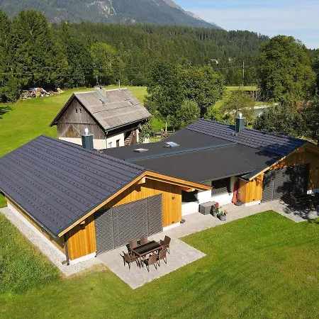 Strohschneider * Hermagor-Pressegger See